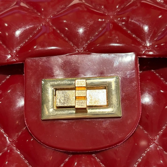 EMPERIA Jelly Quilted Look Mini Crossbody Bag in Deep Burgundy NEW WITH TAGS - Picture 10 of 15